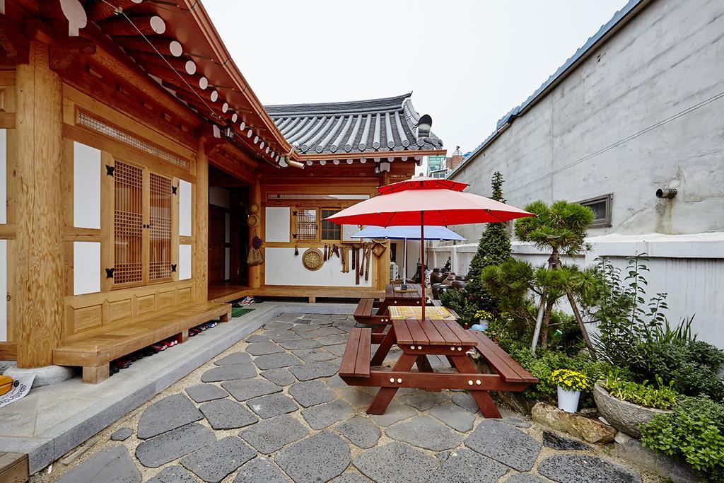 Hanok Guesthouse Jangsoo Jeonju Esterno foto